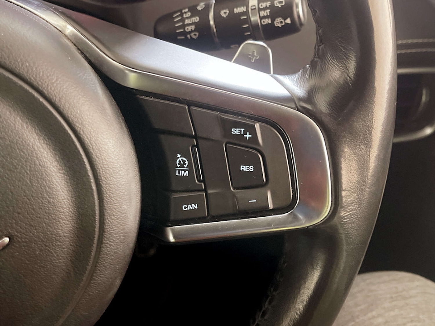 Used Jaguar F-Pace 2017 for sale - 77185065: Photo 19