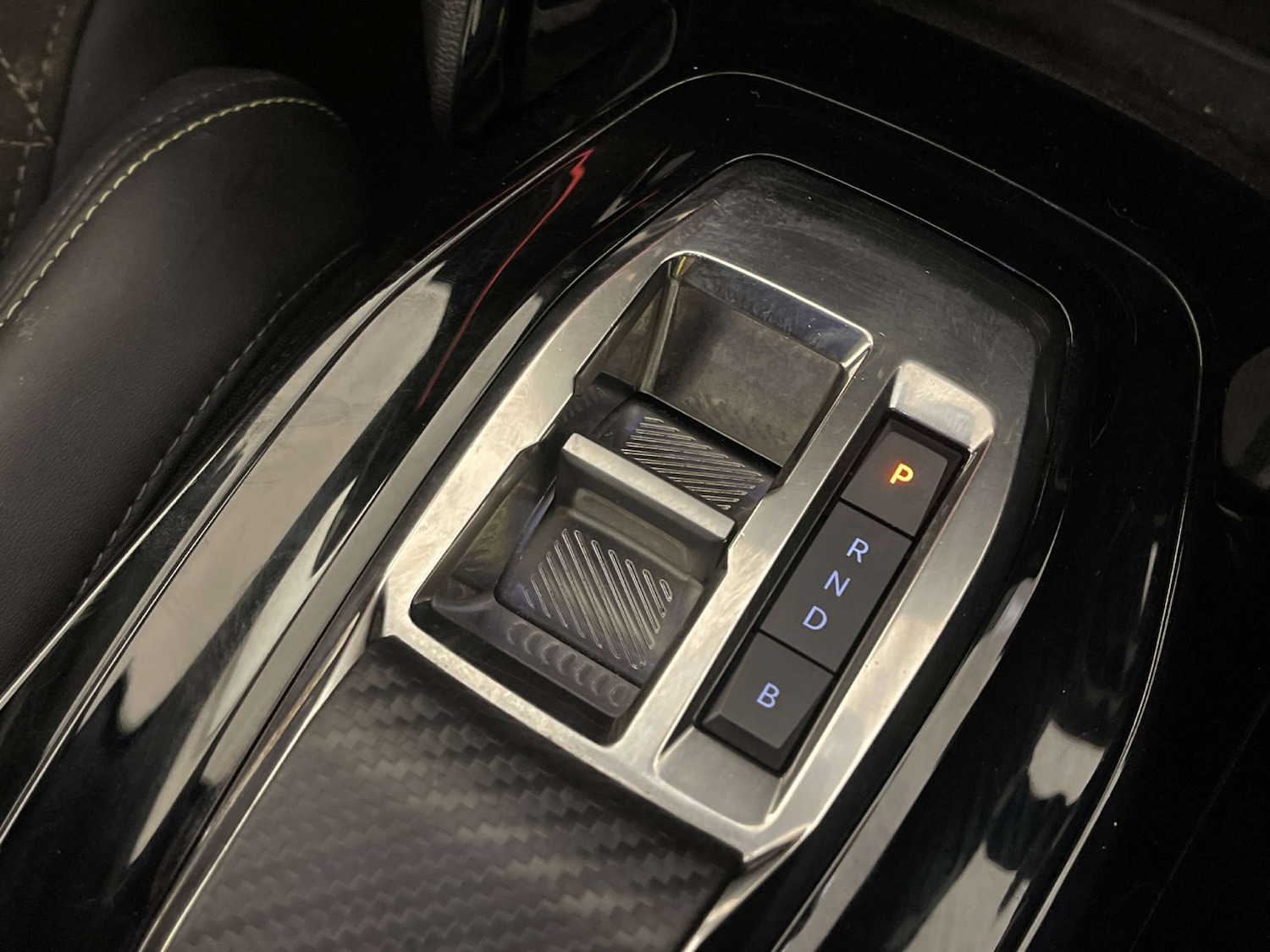 Used Peugeot 2008 2022 for sale - 77953409: Photo 23