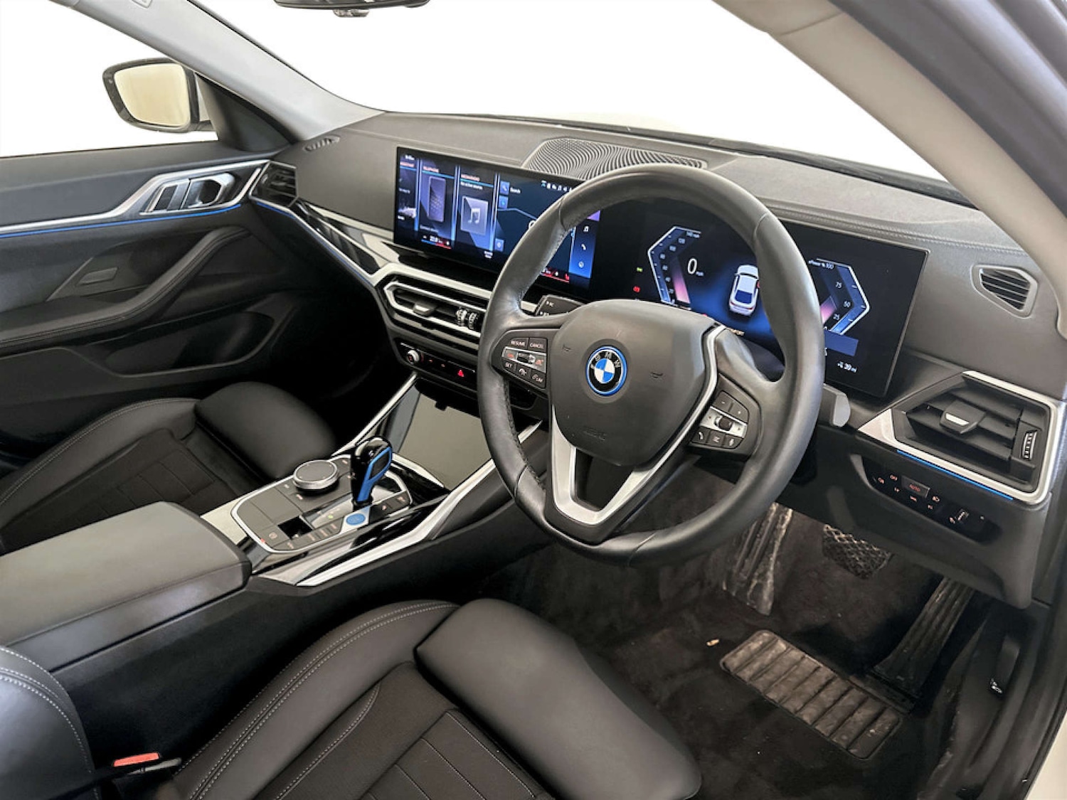 Used BMW i4 2022 for sale - 77368292: Photo 16