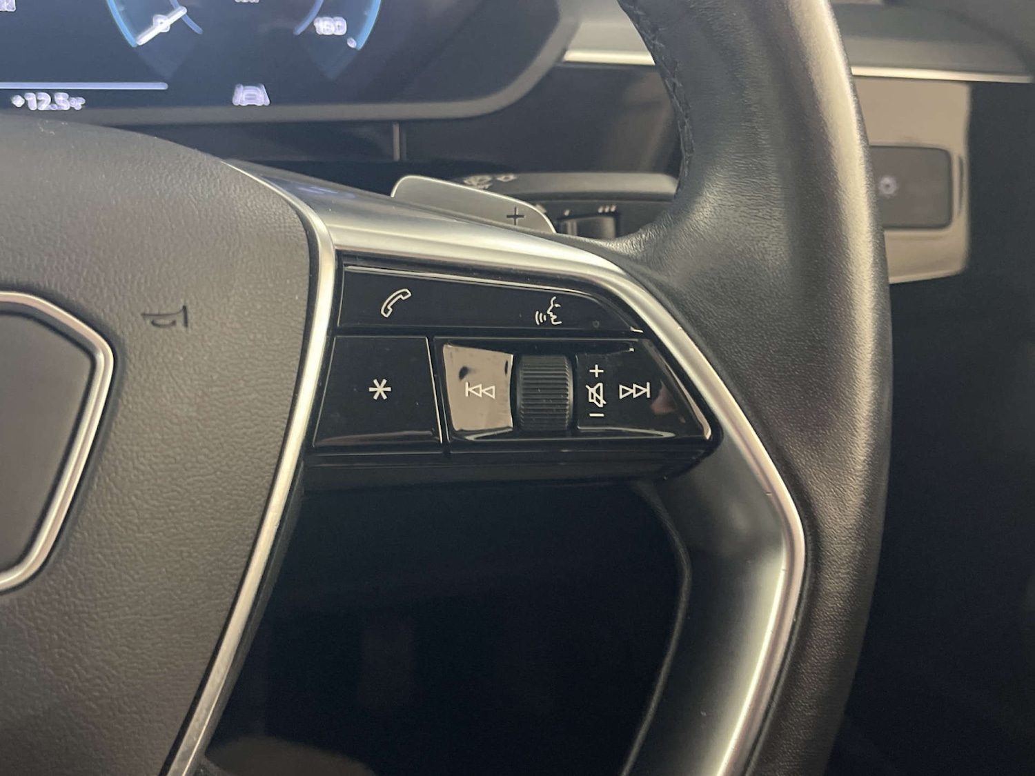 Used Audi e-tron 2021 for sale - 78097411: Photo 19