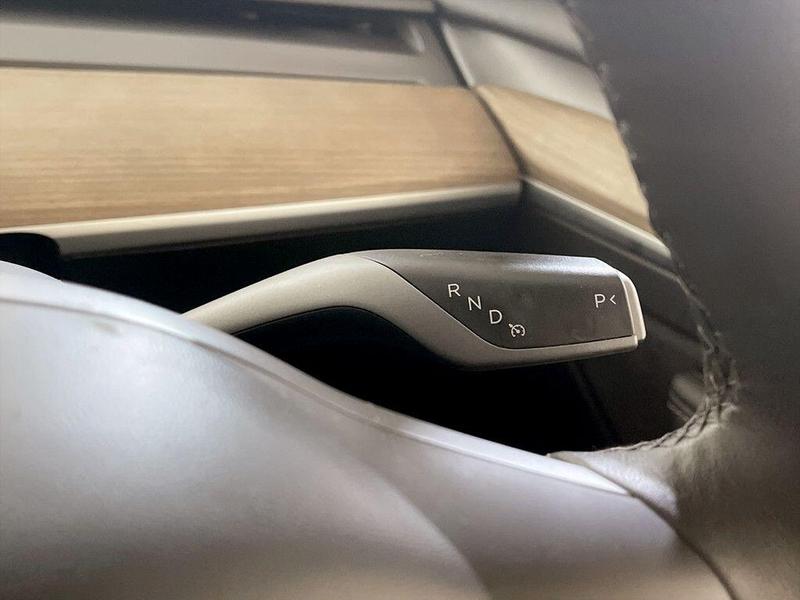 Used Tesla Model 3 2021 for sale - 76738829: Photo 19