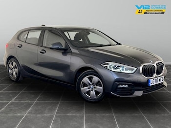 2020 - 118i SE 5dr