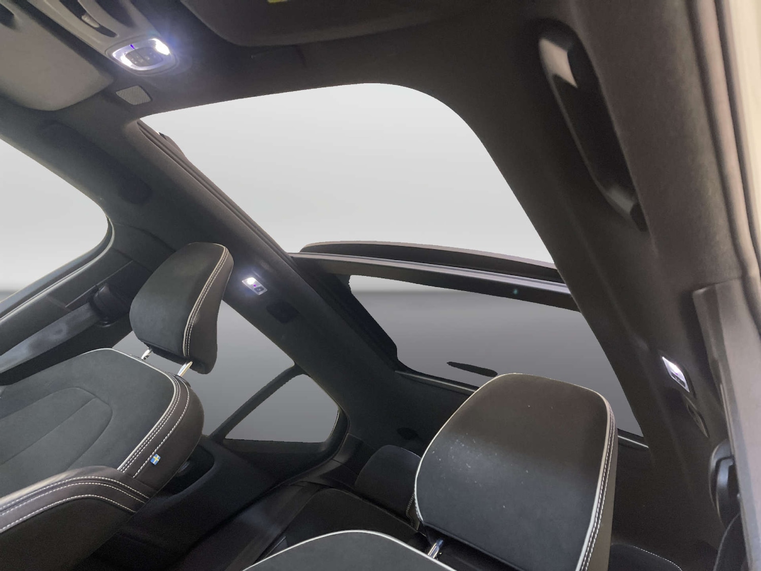 Used Volvo XC40 2022 for sale - 78112444: Photo 14