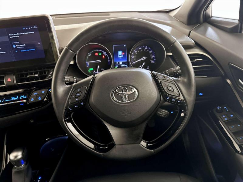 Used Toyota C-HR 2023 for sale - 76895577: Photo 16