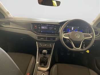 Used Volkswagen Polo 2023 for sale - 78411604: Photo