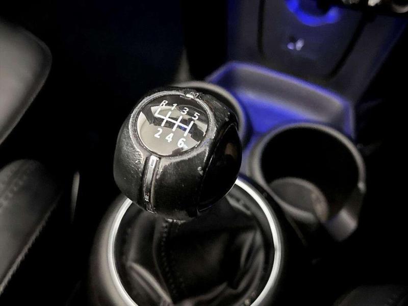 Used MINI Convertible 2019 for sale - 76888005: Photo 25