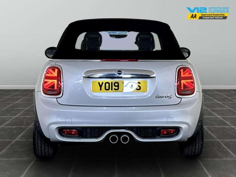 Used MINI Convertible 2019 for sale - 76888005: Photo 9