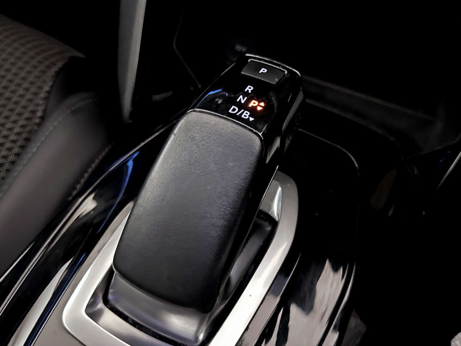 Used Peugeot 2008 2021 for sale - 77676594: Photo 25