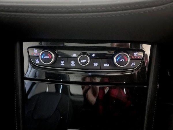 Used Vauxhall Grandland X 2019 for sale - 76234767: Photo 25