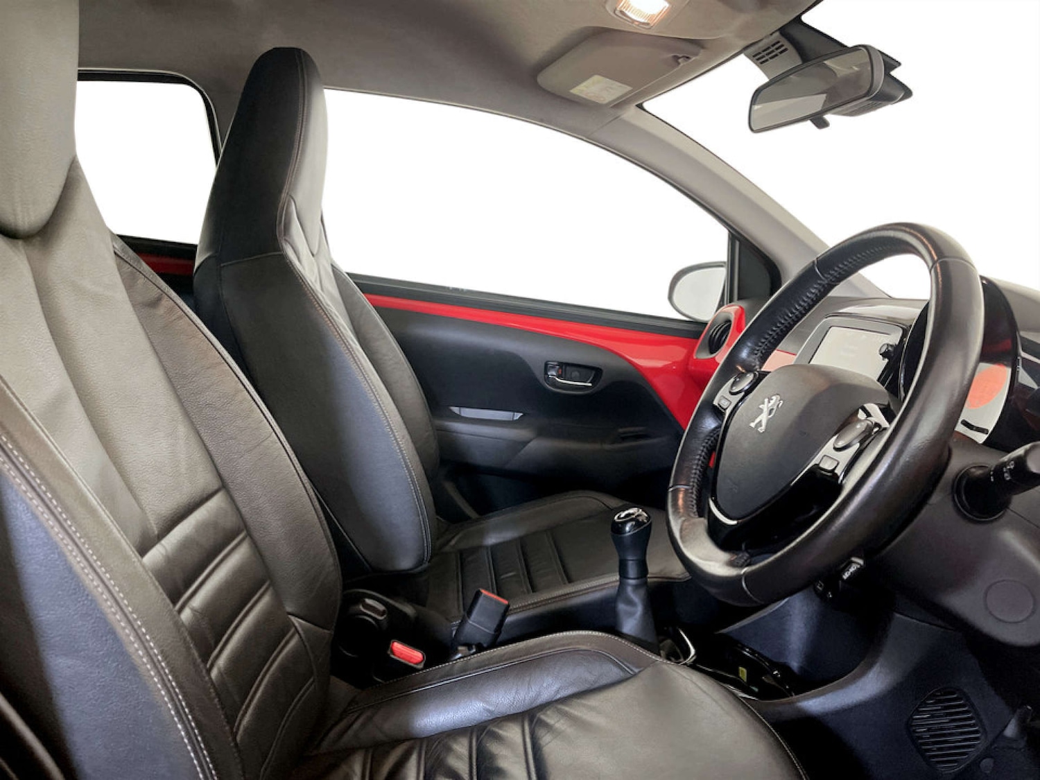 Used Peugeot 108 2016 for sale - 77185156: Photo 13