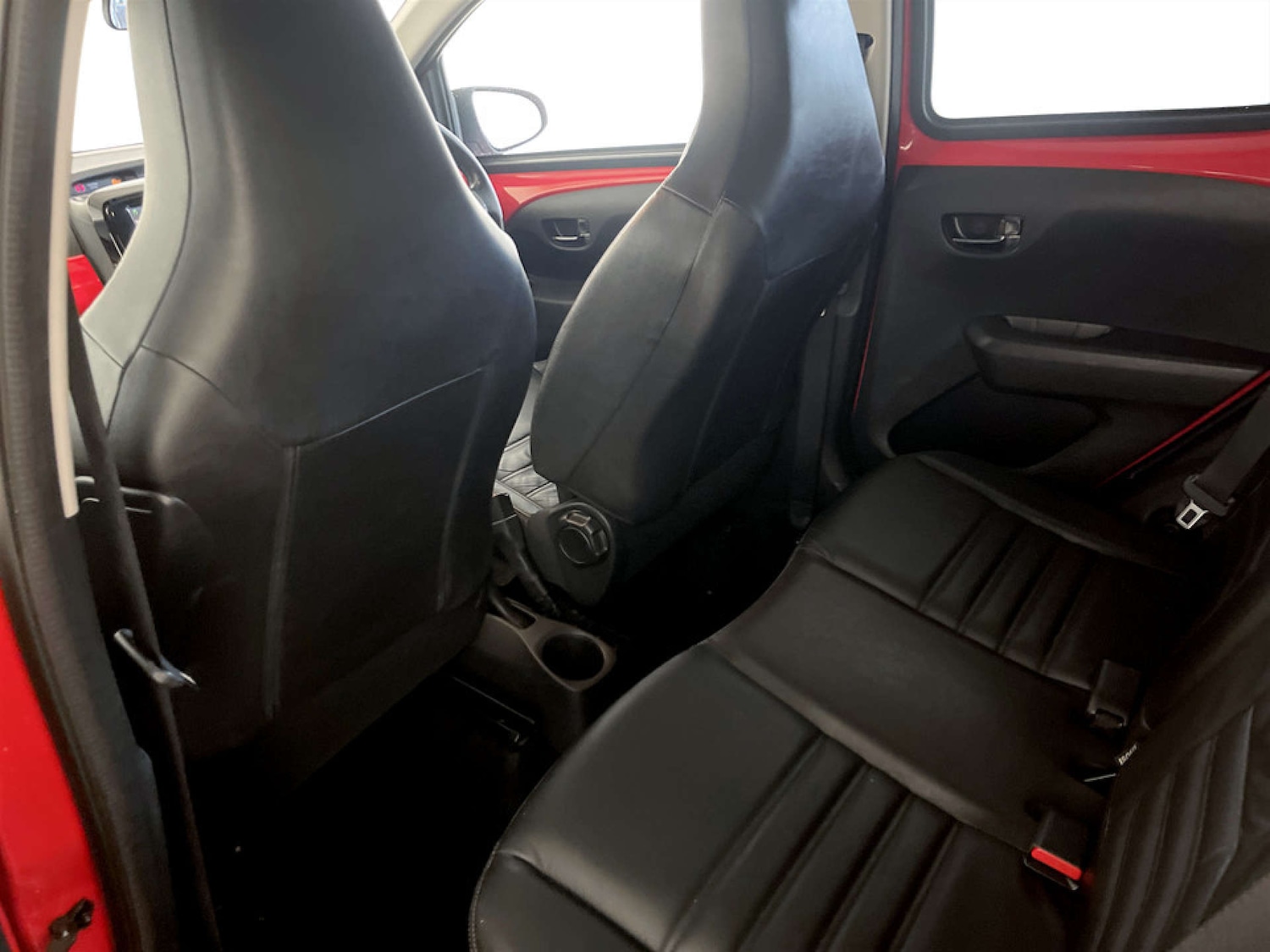 Used Peugeot 108 2016 for sale - 77185156: Photo 14