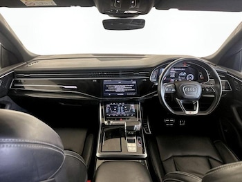 Used Audi Q8 2021 for sale - 75711806: Photo