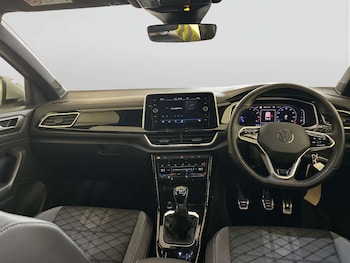 Used Volkswagen T-Roc 2022 for sale - 78415358: Photo