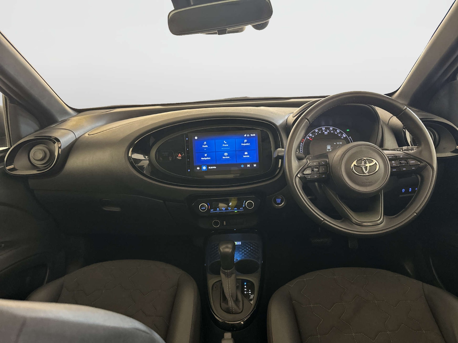 Used Toyota Aygo X 2022 for sale - 77850758: Photo 3