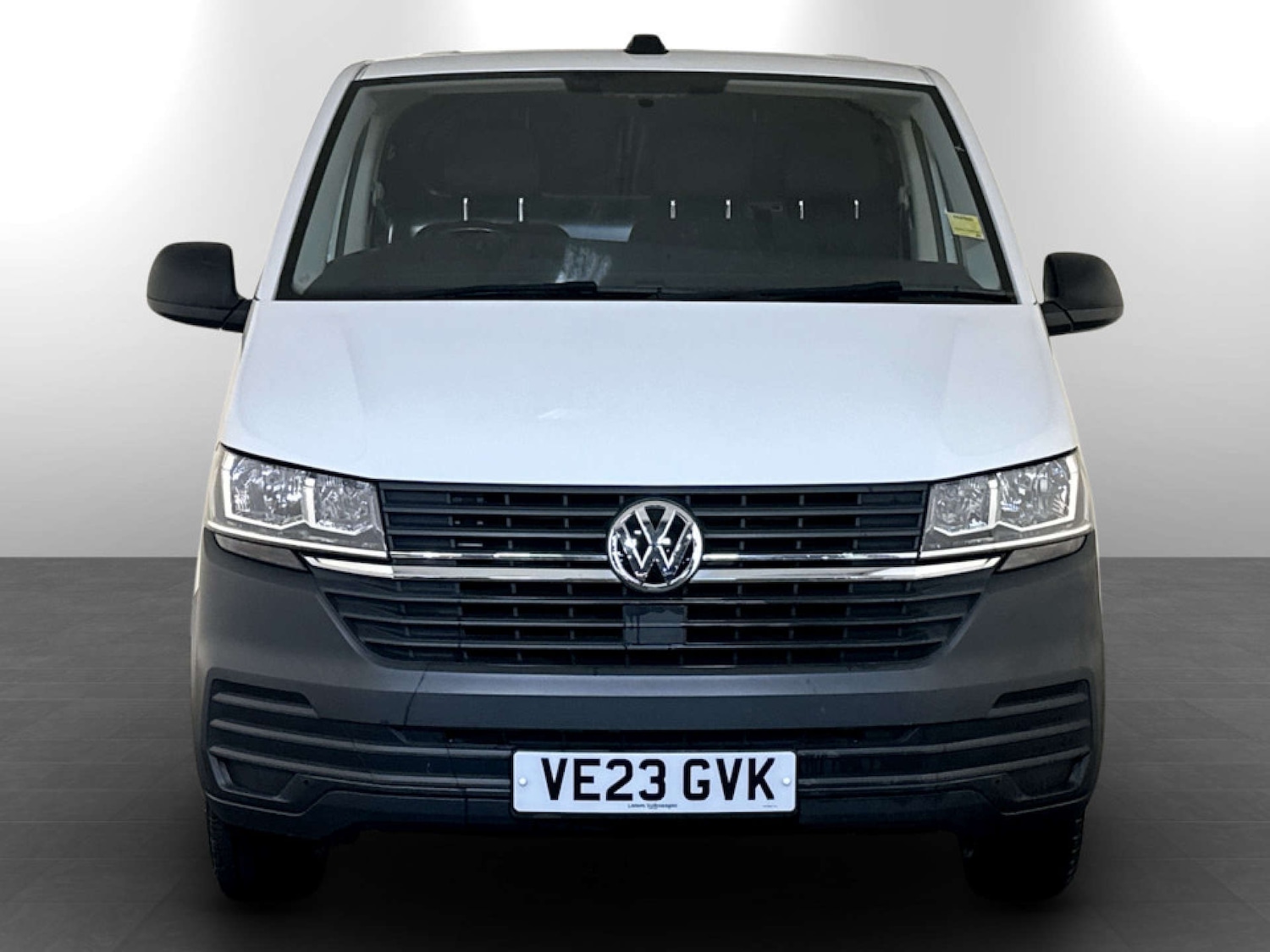 Used Volkswagen Transporter 2023 for sale - 77185318: Photo 5