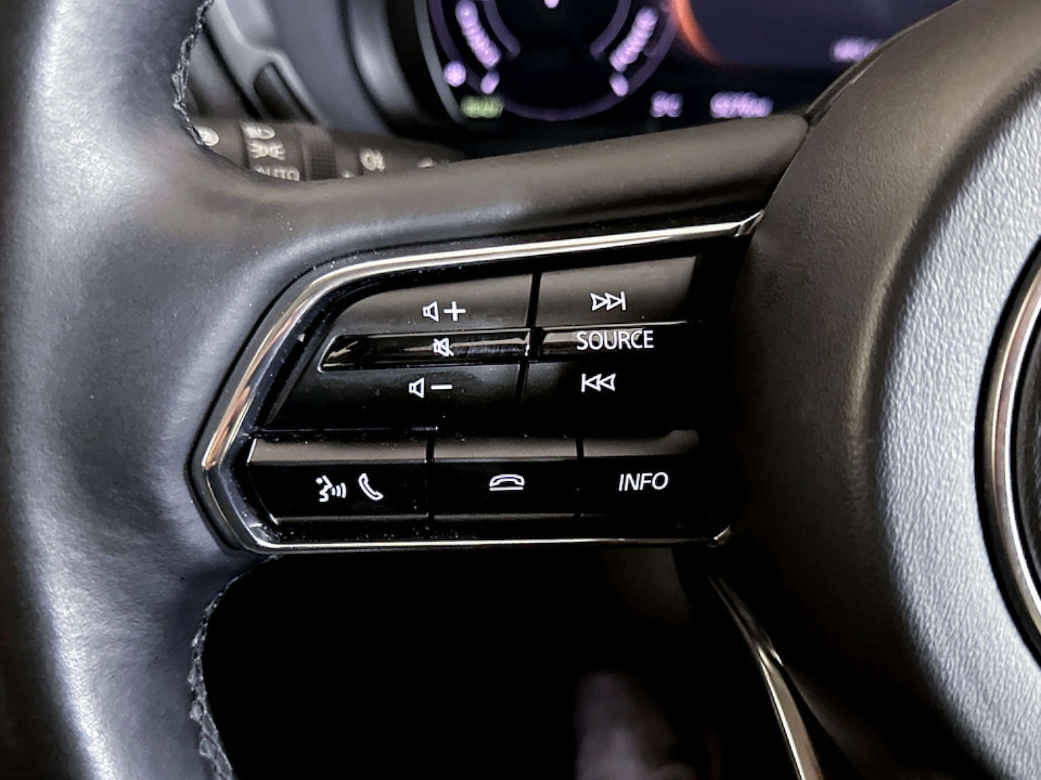 Used Mazda CX-60 2023 for sale - 77185108: Photo 18