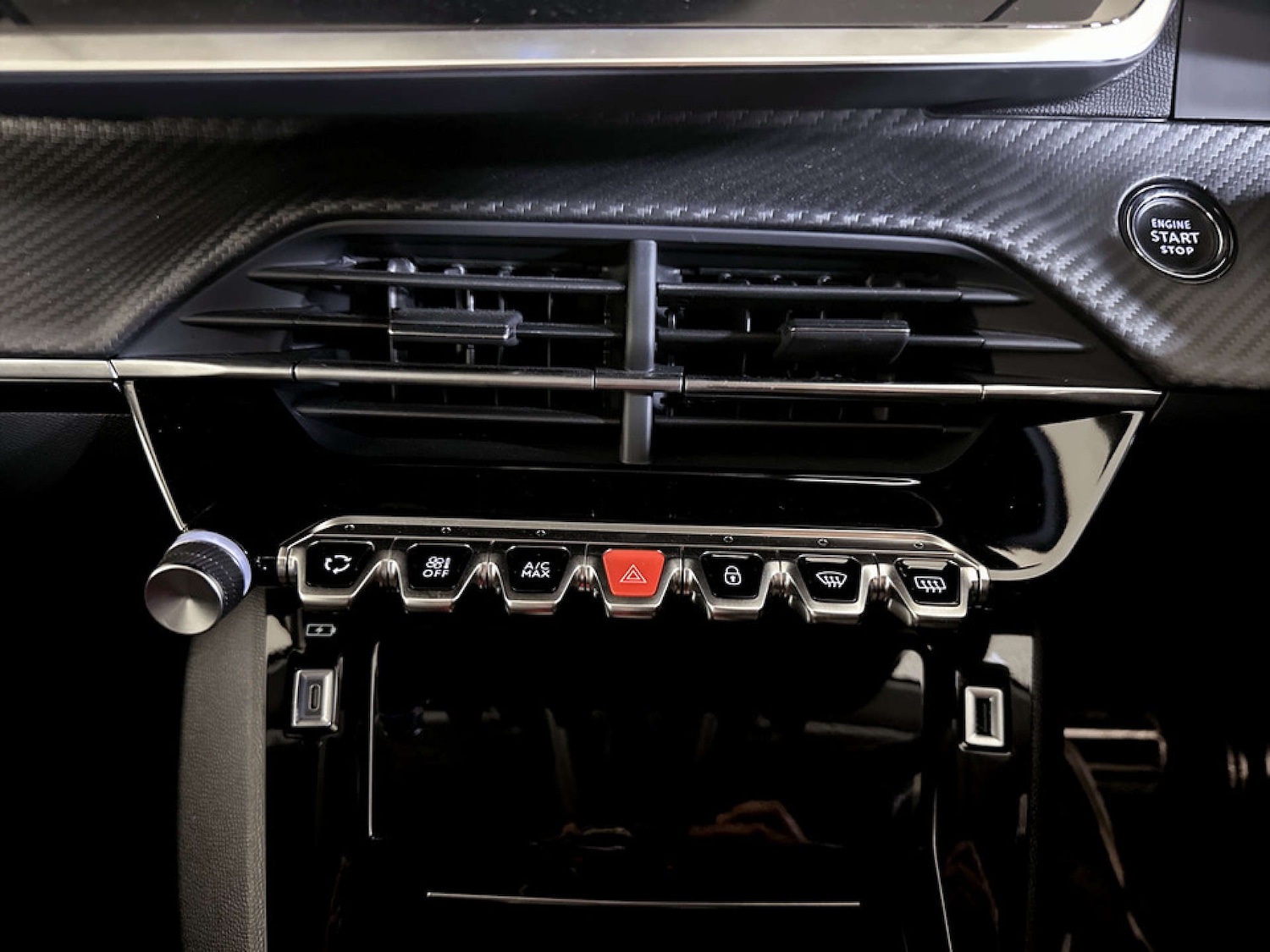 Used Peugeot 208 2024 for sale - 77184994: Photo 25