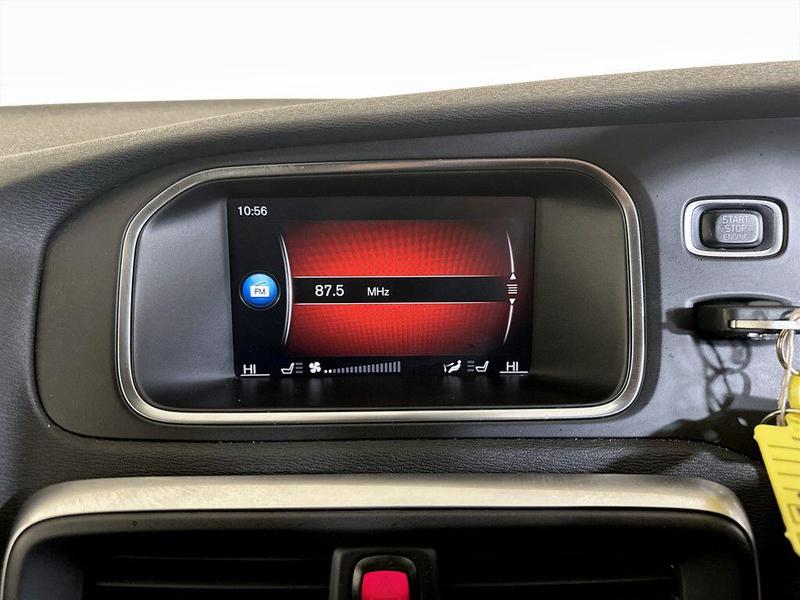 Used Volvo V40 2017 for sale - 76382155: Photo 22