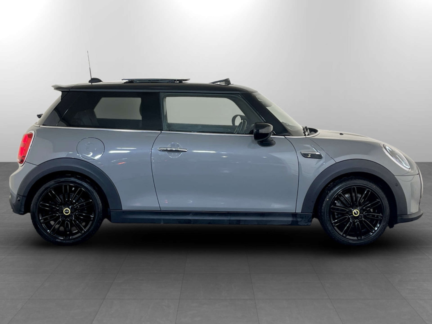 Used MINI Hatch 2021 for sale - 77187805: Photo 11