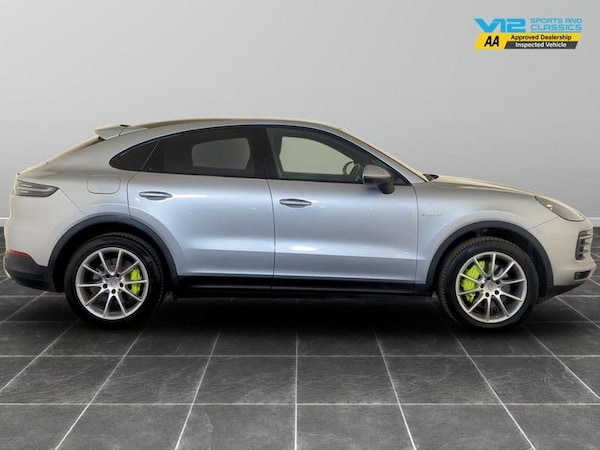 Used Porsche Cayenne 2019 for sale - 75711630: Photo 11