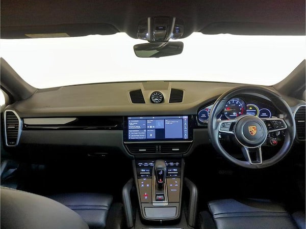 Used Porsche Cayenne 2019 for sale - 75711630: Photo 3