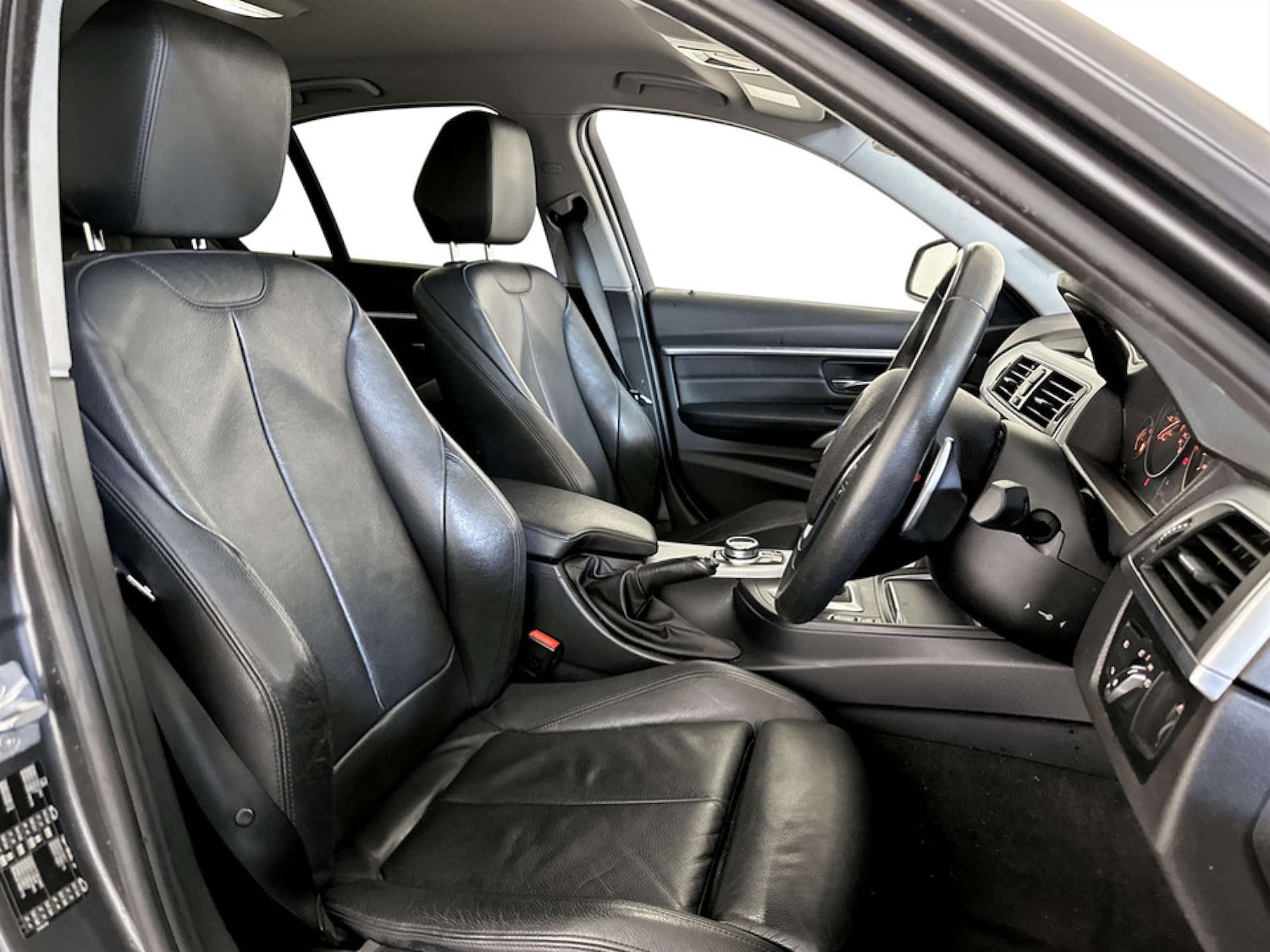 Used BMW 3 Series 2018 for sale - 77342169: Photo 13