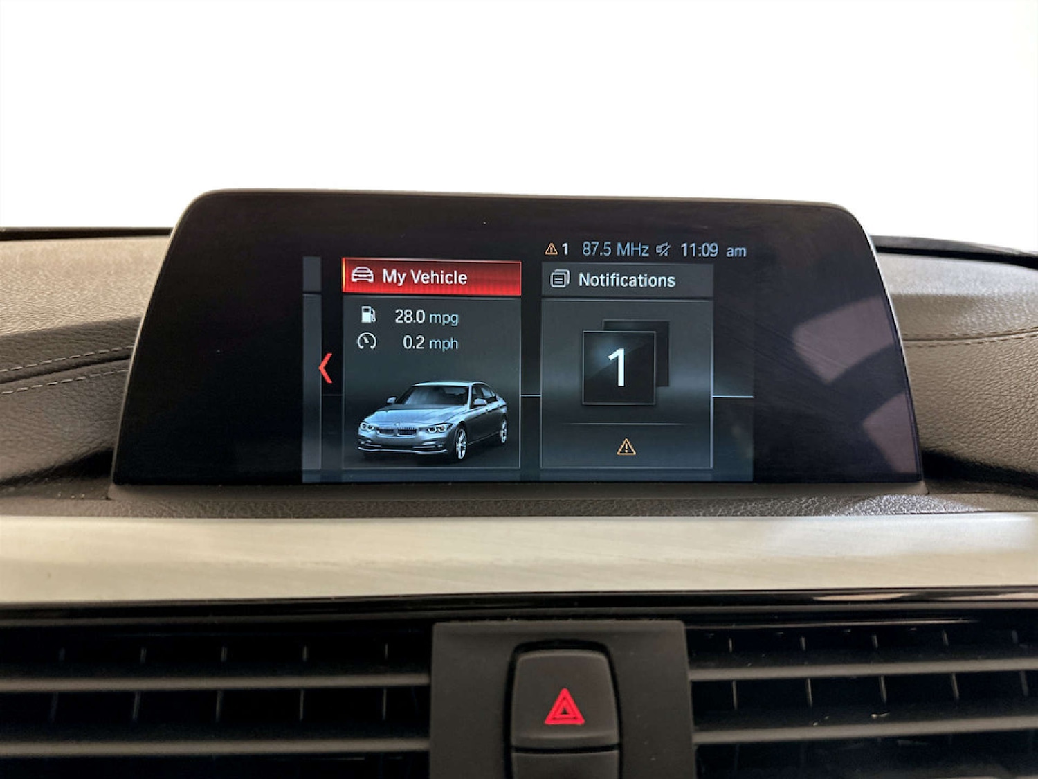 Used BMW 3 Series 2018 for sale - 77342169: Photo 21