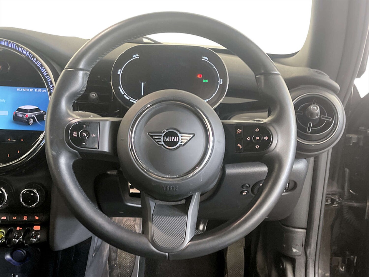 Used MINI Hatch 2021 for sale - 77591980: Photo 16