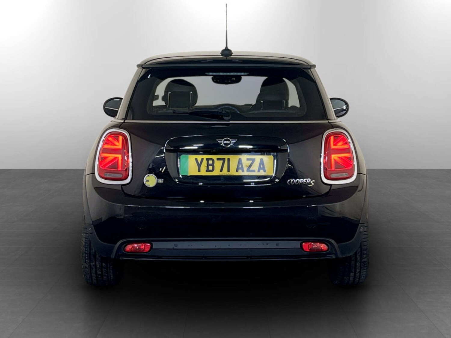 Used MINI Hatch 2021 for sale - 77591980: Photo 9