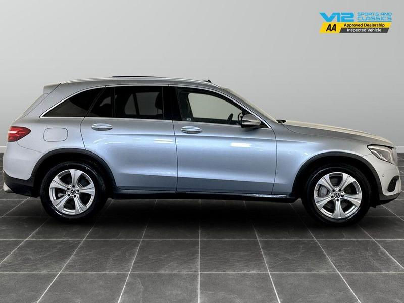 Used Mercedes-Benz GLC 2017 for sale - 76738835: Photo 11