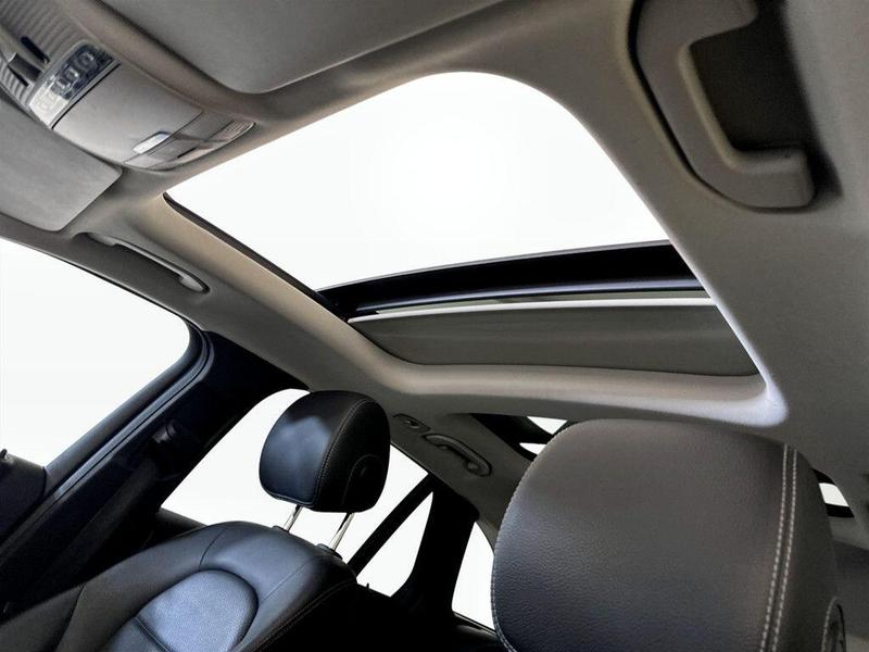 Used Mercedes-Benz GLC 2017 for sale - 76738835: Photo 14