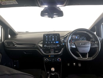 Used Ford Fiesta 2018 for sale - 77523185: Photo