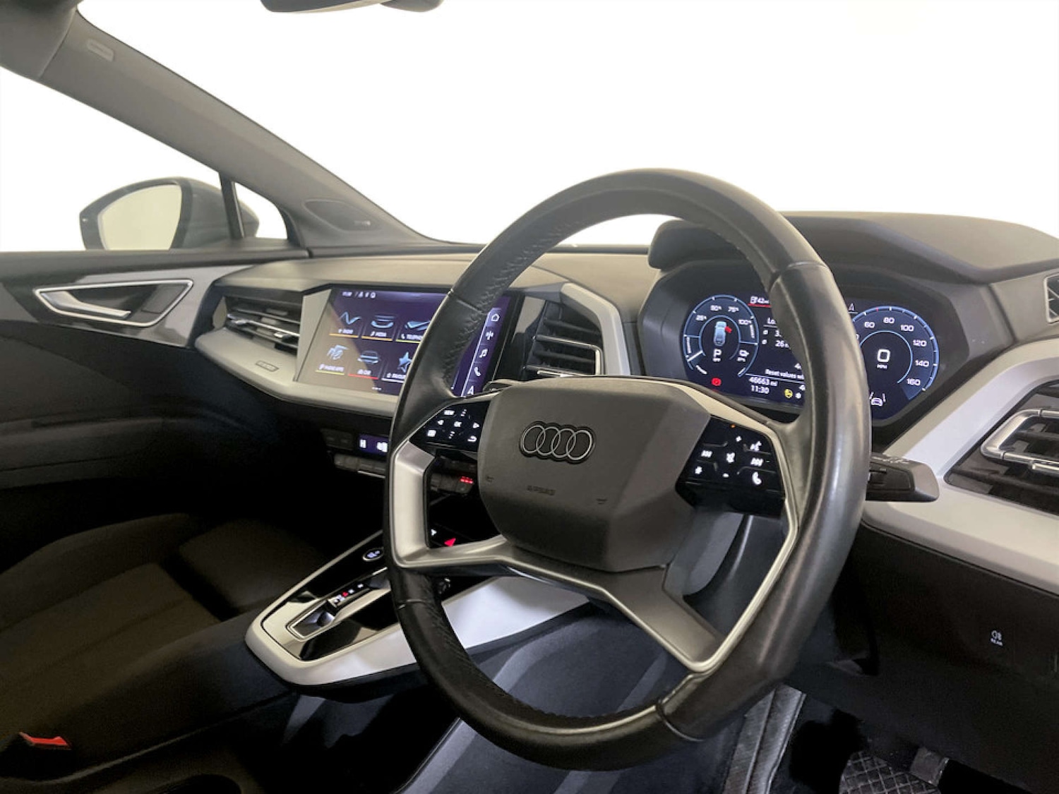 Used Audi Q4 e-tron 2023 for sale - 77422872: Photo 14