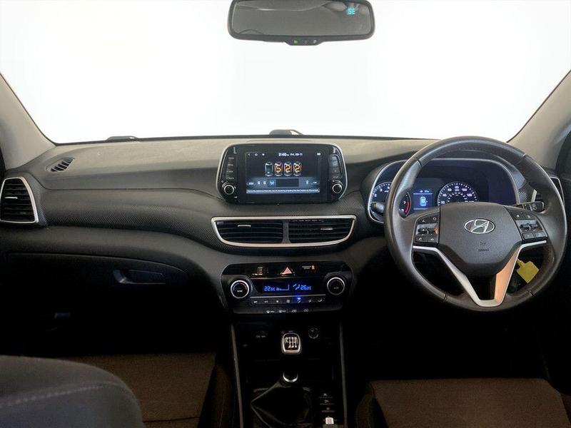 Used Hyundai TUCSON 2018 for sale - 76776778: Photo 3