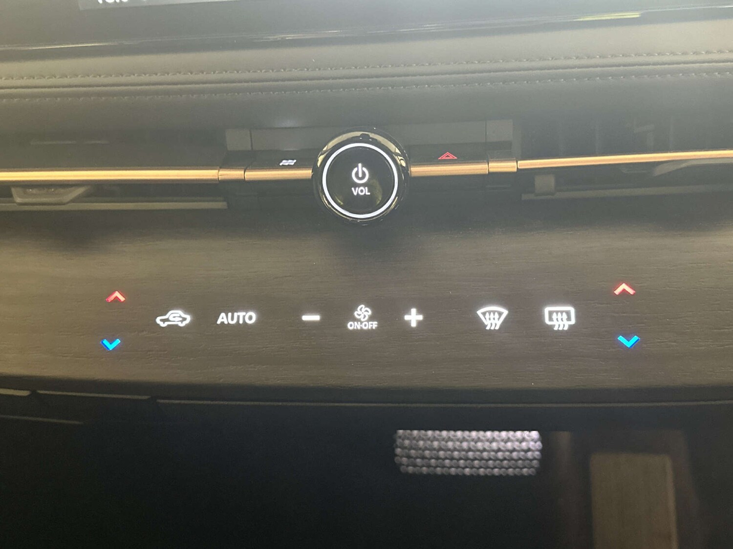 Used Nissan ARIYA 2024 for sale - 77967943: Photo 24