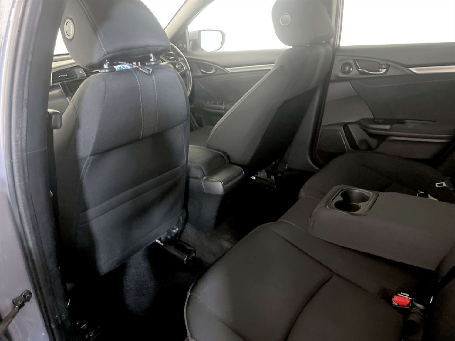 Used Honda Civic 2018 for sale - 77548575: Photo 14