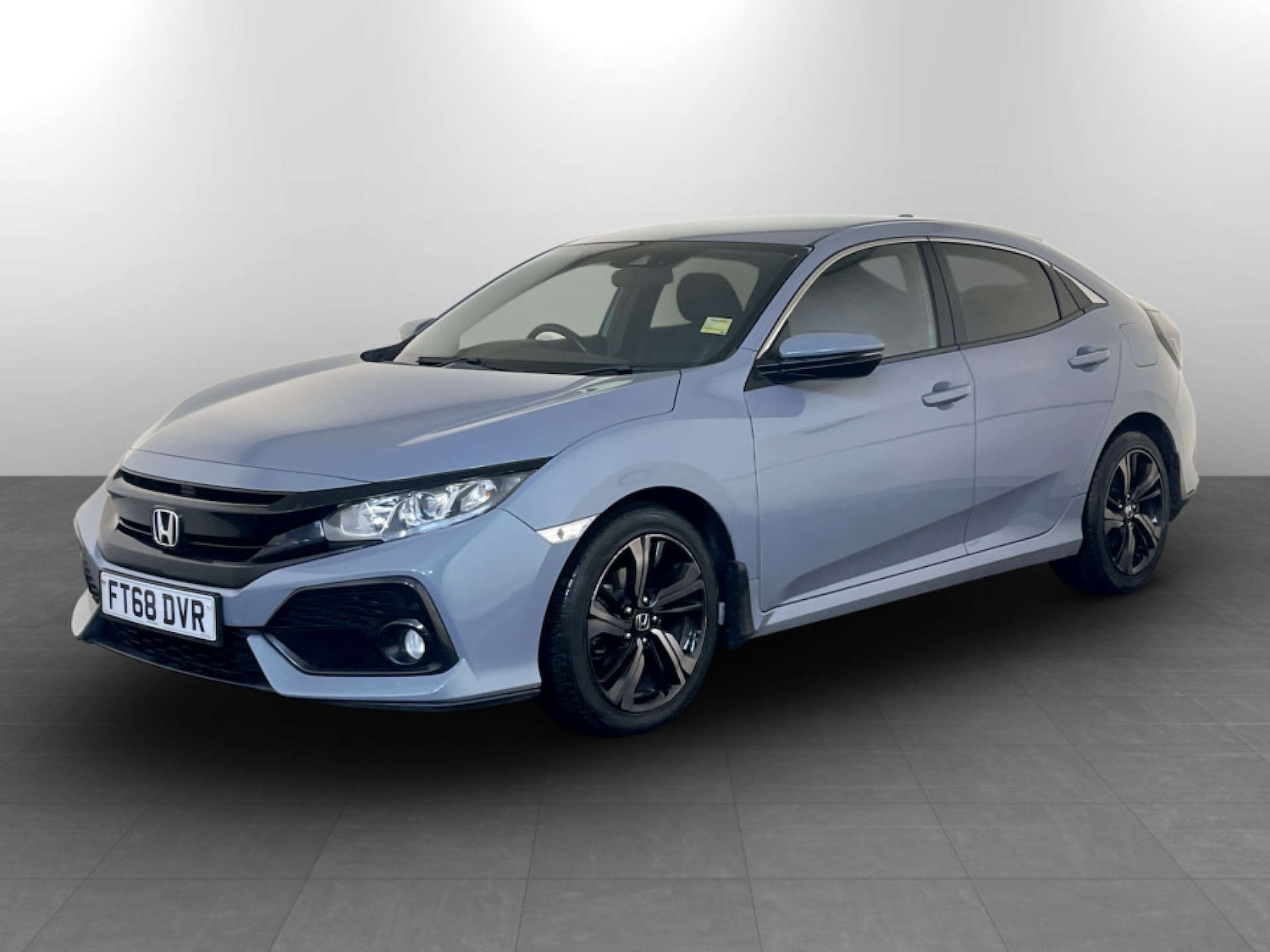 Used Honda Civic 2018 for sale - 77548575: Photo 6