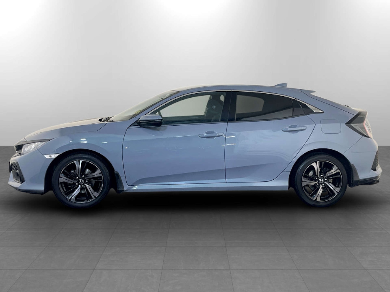 Used Honda Civic 2018 for sale - 77548575: Photo 7