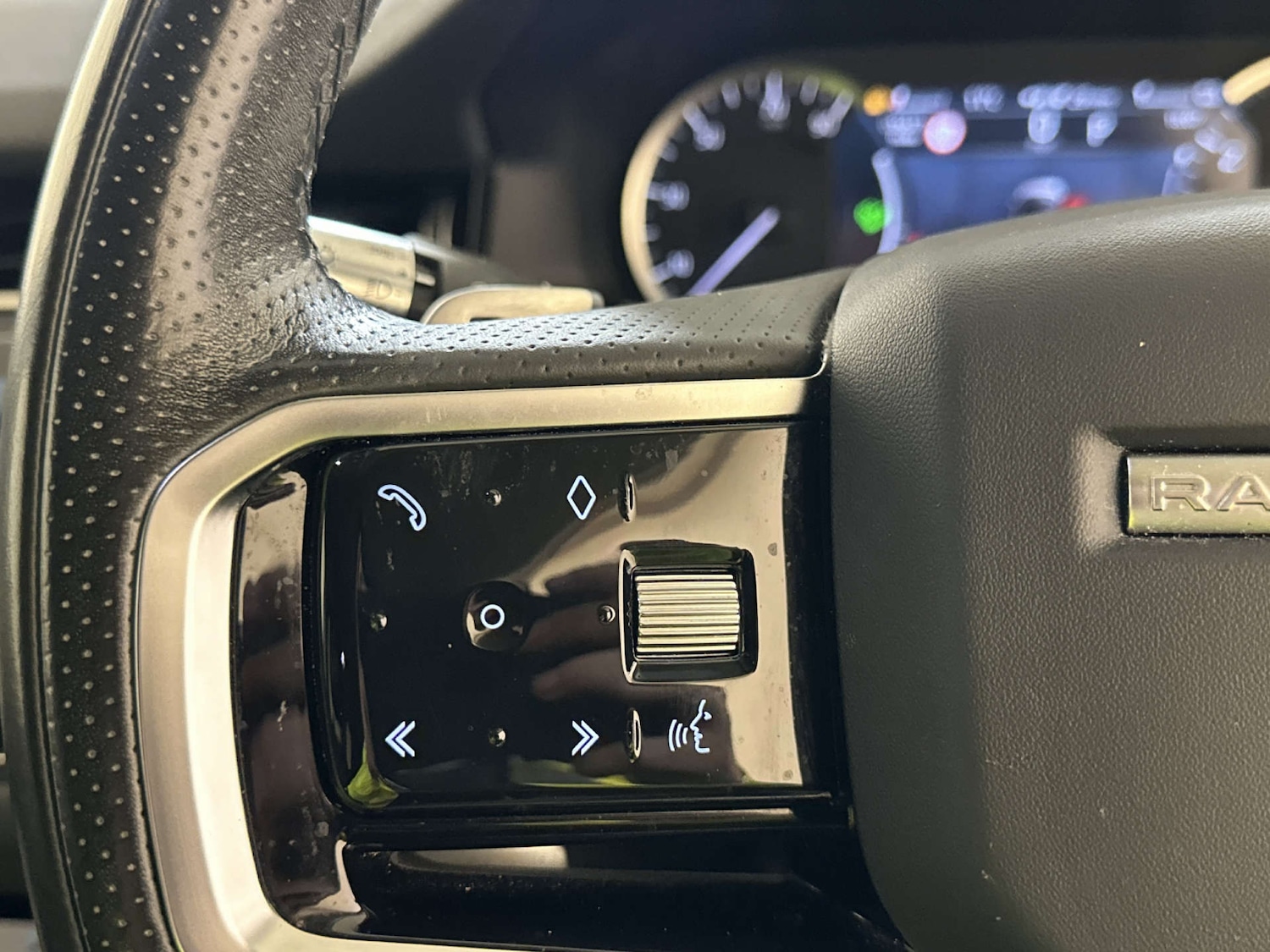 Used Land Rover Range Rover Evoque 2022 for sale - 77991970: Photo 17