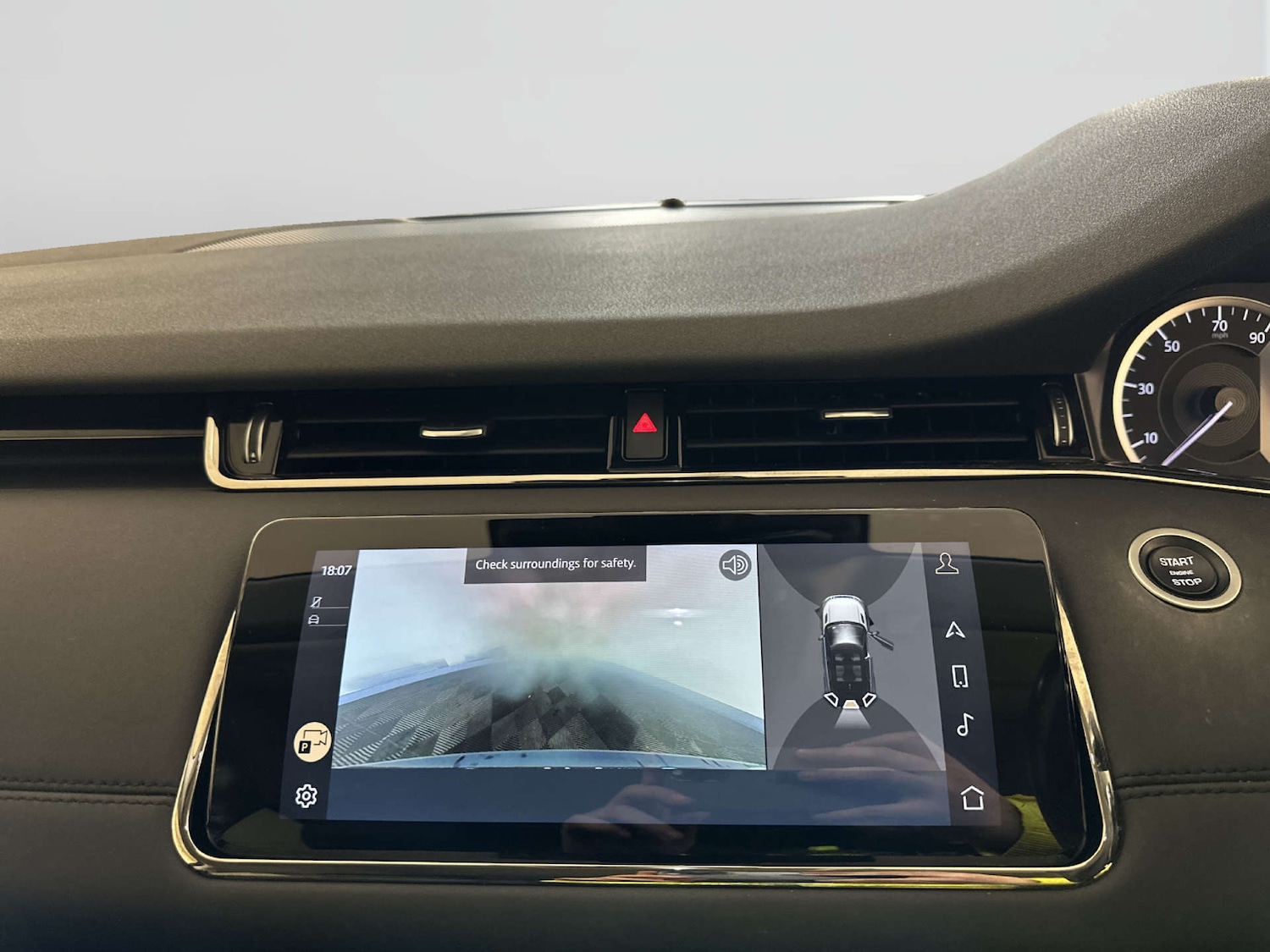 Used Land Rover Range Rover Evoque 2022 for sale - 77991970: Photo 22