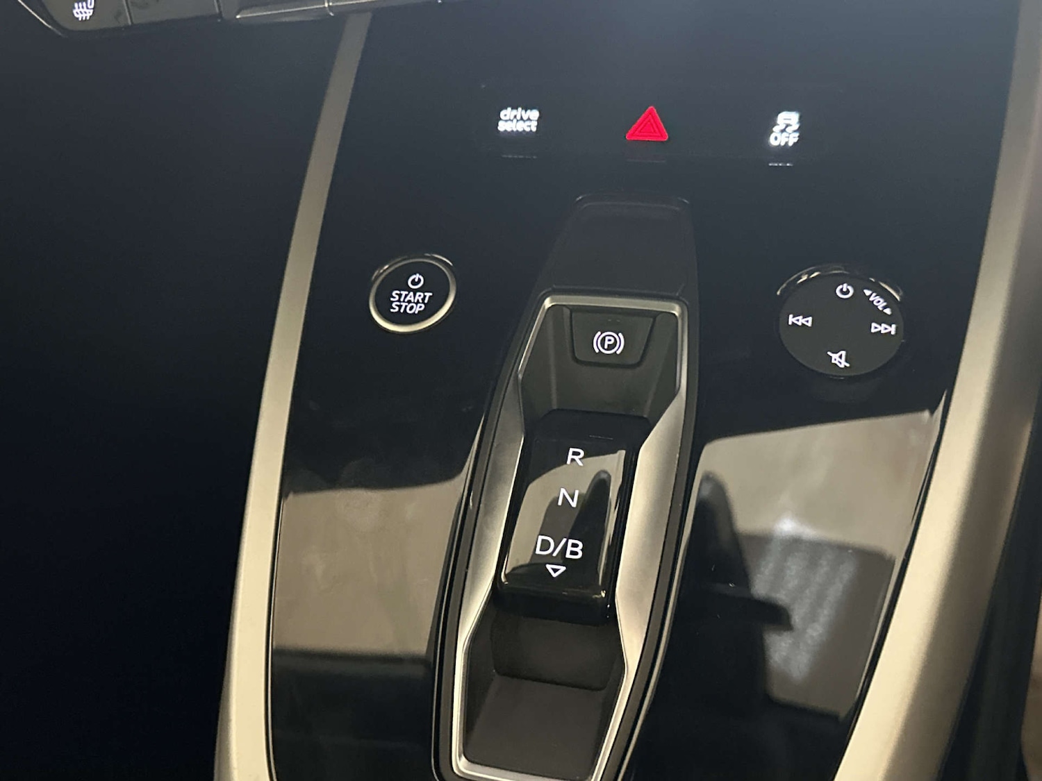 Used Audi Q4 e-tron 2021 for sale - 78162690: Photo 25