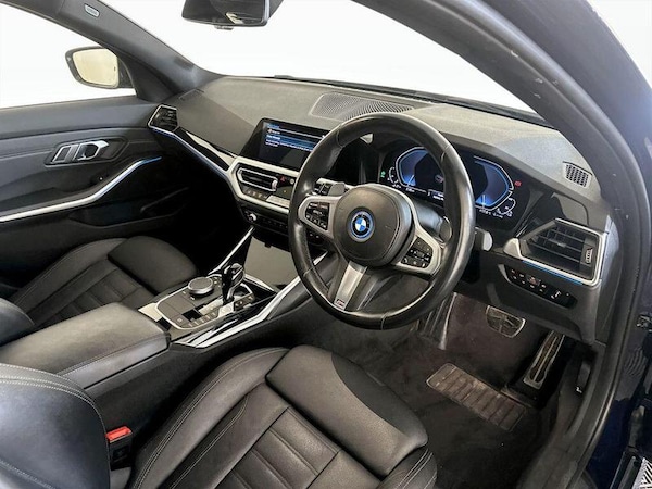 Used BMW 3 Series 2021 for sale - 76209427: Photo 15