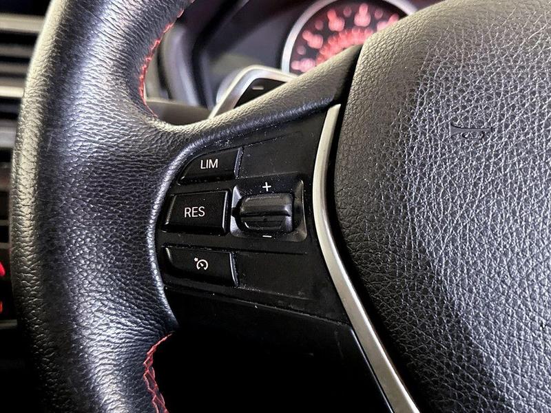 Used BMW 3 Series 2017 for sale - 76422021: Photo 16