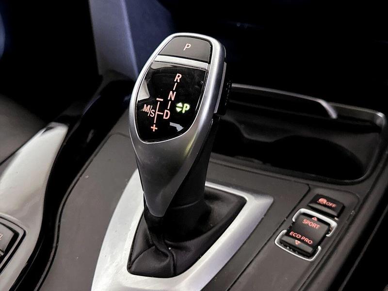 Used BMW 3 Series 2017 for sale - 76422021: Photo 25