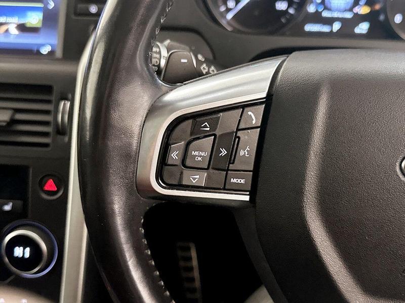 Used Land Rover Discovery Sport 2017 for sale - 76494505: Photo 19