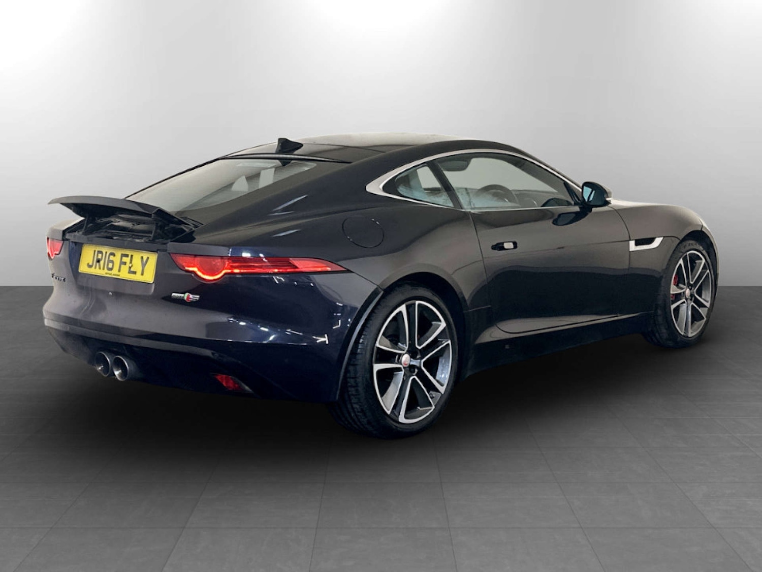 Used Jaguar F-Type 2016 for sale - 77185095: Photo 10