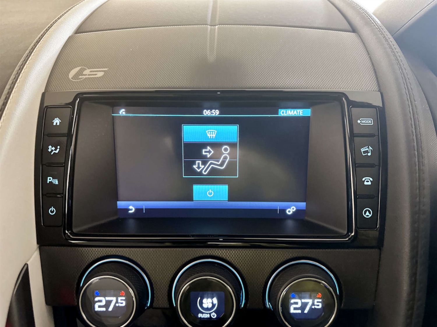 Used Jaguar F-Type 2016 for sale - 77185095: Photo 26