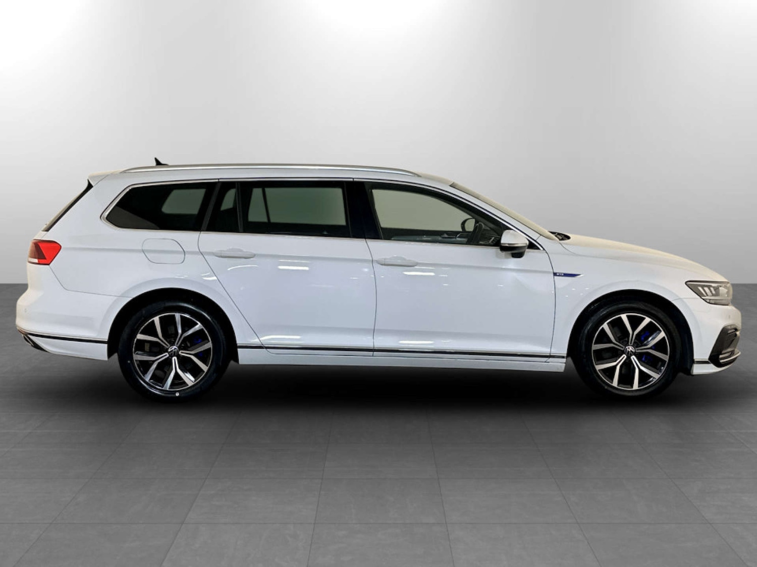 Used Volkswagen Passat 2022 for sale - 77299374: Photo 11