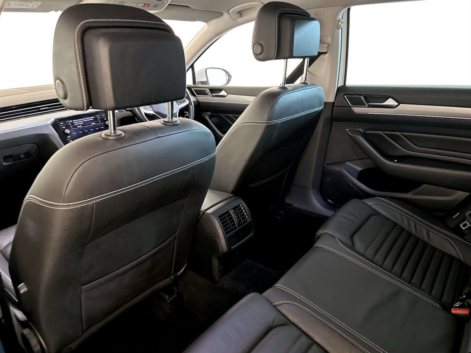 Used Volkswagen Passat 2022 for sale - 77299374: Photo 14