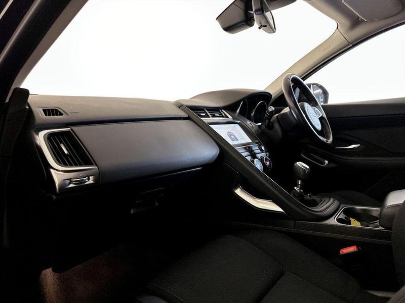 Used Jaguar E-Pace 2019 for sale - 76776775: Photo 12